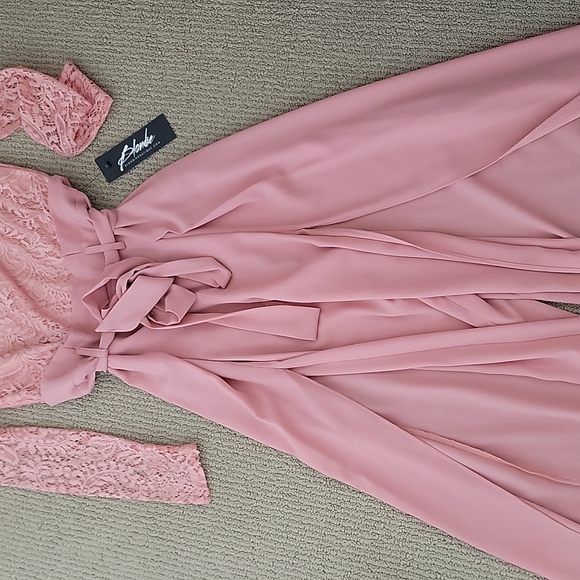 Off shoulder jumpsuit - Picture 3 of 6